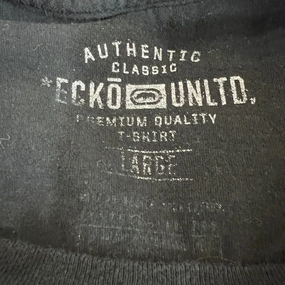 Ecko Unlimited Black and Blue Graphic Tee - Picture 5 of 5